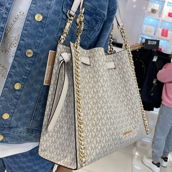 Michael Kors Mina Large Logo Shoulder Tote Bag Light Cream NWT - Picture 3 of 16